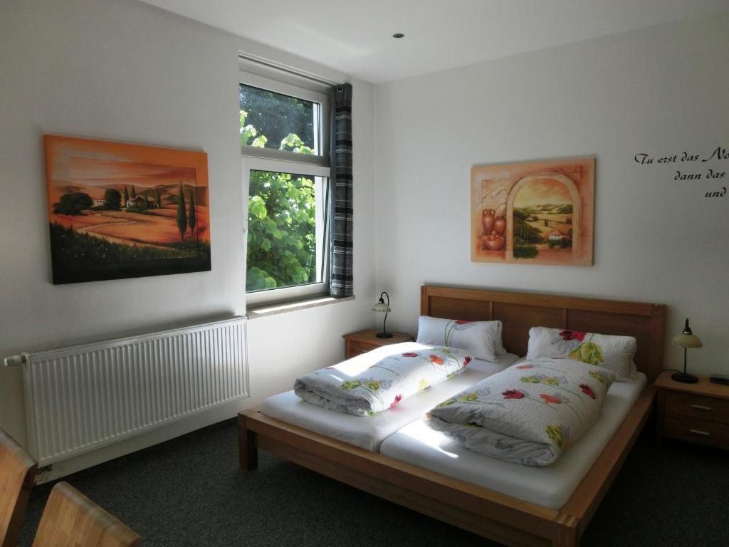 Raffelberger Hof Hotel Mülheim an der Ruhr Buitenkant foto